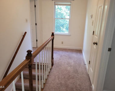 4009 Omer Lane - Photo Thumbnail 10