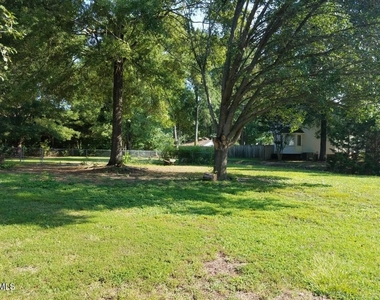 4009 Omer Lane - Photo Thumbnail 26