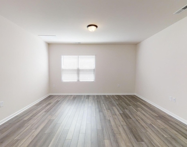 1055 Flyfish Avenue - Photo Thumbnail 7
