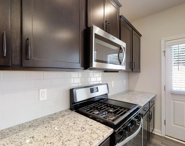 1055 Flyfish Avenue - Photo Thumbnail 3