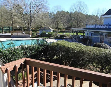 107 Finley Forest Drive - Photo Thumbnail 18