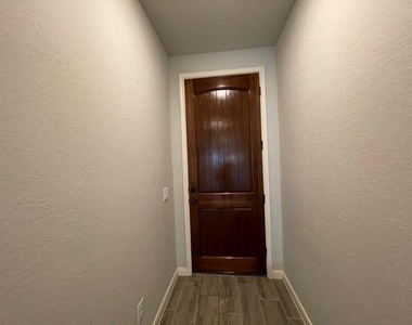 3629 Blue Cloud Dr - Photo Thumbnail 15