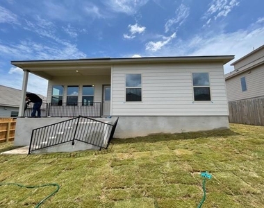 3629 Blue Cloud Dr - Photo Thumbnail 8