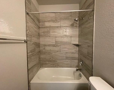 3629 Blue Cloud Dr - Photo Thumbnail 16