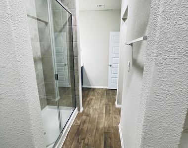 117 Huckleberry Ln - Photo Thumbnail 11