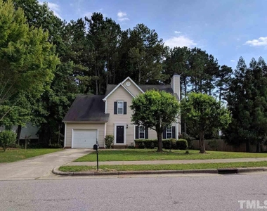 701 Arbor Greene Drive - Photo Thumbnail 20