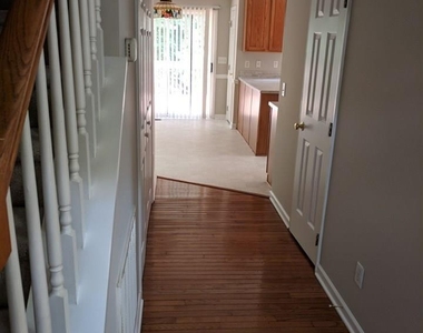 701 Arbor Greene Drive - Photo Thumbnail 7