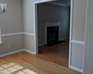 701 Arbor Greene Drive - Photo Thumbnail 6