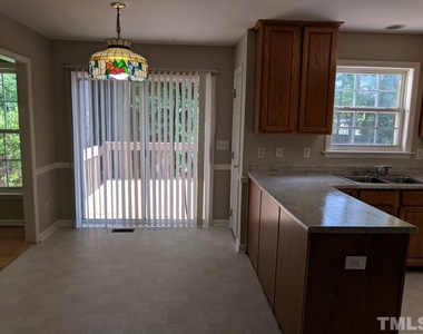 701 Arbor Greene Drive - Photo Thumbnail 10