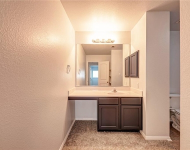 604 Spanish Oak Ter - Photo Thumbnail 27
