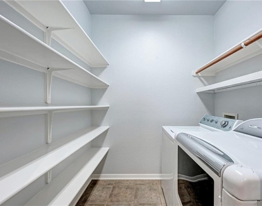604 Spanish Oak Ter - Photo Thumbnail 31