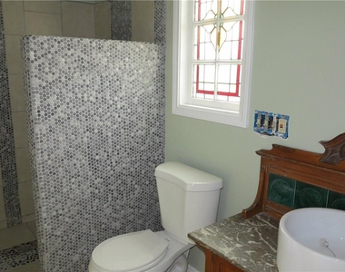 310 W University Ave - Photo Thumbnail 13