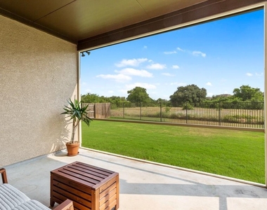 15904 Jeffs Ln - Photo Thumbnail 22