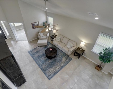 2433 Lyla Ln - Photo Thumbnail 4
