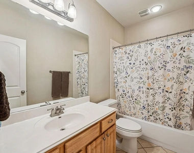 2210 Onion Creek Pkwy - Photo Thumbnail 19