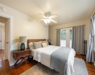 706 Patterson Ave - Photo Thumbnail 10