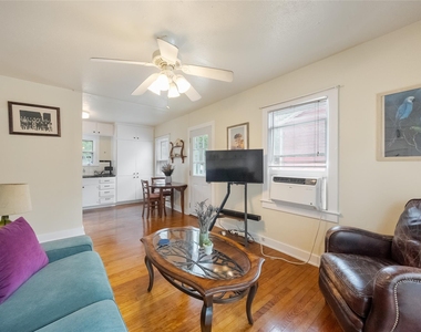 706 Patterson Ave - Photo Thumbnail 3