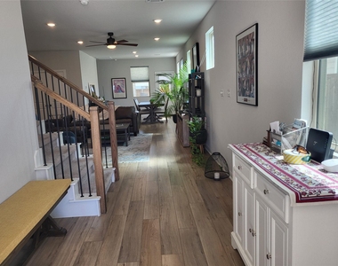 108 Blue Hibiscus Dr - Photo Thumbnail 2