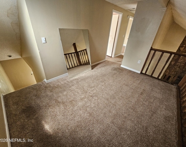 8176 Kilwinning Lane - Photo Thumbnail 11