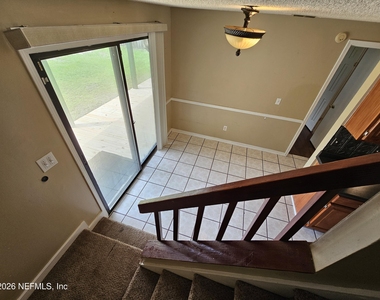 8176 Kilwinning Lane - Photo Thumbnail 10