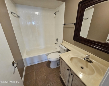 8176 Kilwinning Lane - Photo Thumbnail 15