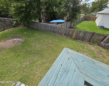 8176 Kilwinning Lane - Photo Thumbnail 24