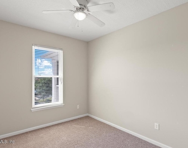 13364 Beach Boulevard - Photo Thumbnail 10