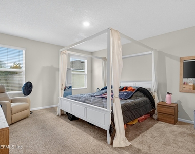 12784 Veterans Court - Photo Thumbnail 6