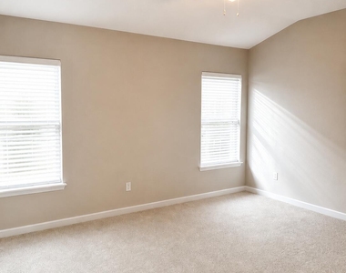 784 Cypress Crossing Trail - Photo Thumbnail 8