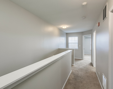 2331 Overlook Court - Photo Thumbnail 18