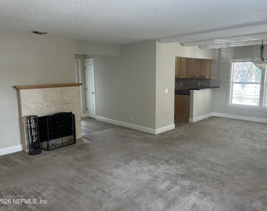 3434 Blanding Boulevard - Photo Thumbnail 7