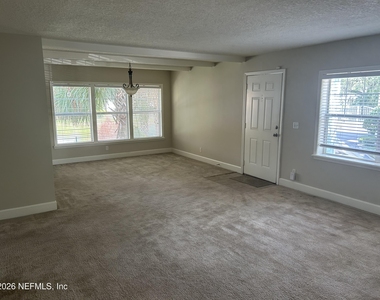 3434 Blanding Boulevard - Photo Thumbnail 8
