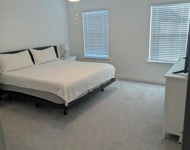 43 Inkwood Court - Photo Thumbnail 4