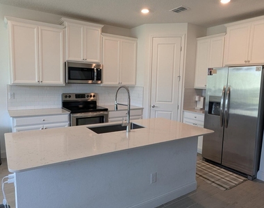 43 Inkwood Court - Photo Thumbnail 2