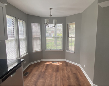 2111 Camden Lane - Photo Thumbnail 15