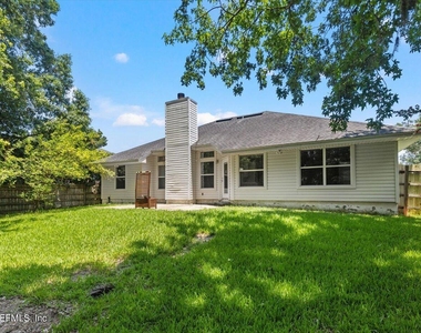 1722 Branch Vine Drive W - Photo Thumbnail 26