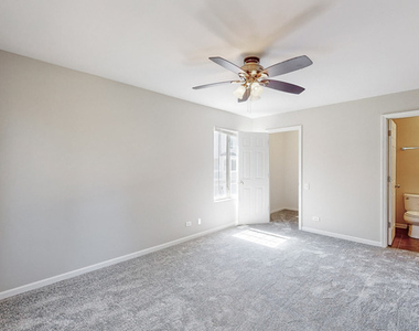 1860 Middlebury Drive - Photo Thumbnail 13