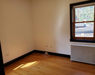 5720 S Kenwood Avenue - Photo Thumbnail 18