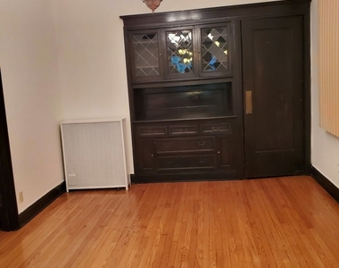 5720 S Kenwood Avenue - Photo Thumbnail 4