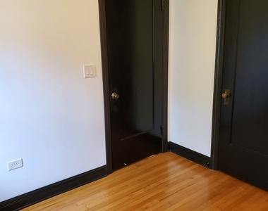 5720 S Kenwood Avenue - Photo Thumbnail 15