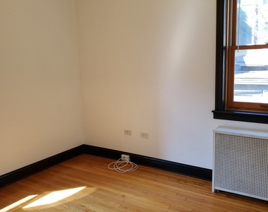 5720 S Kenwood Avenue - Photo Thumbnail 17