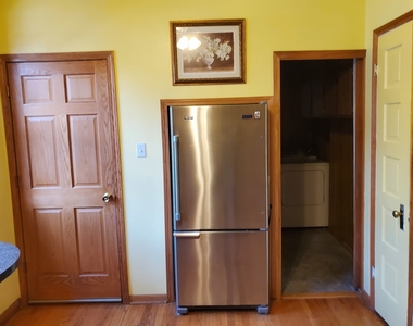 5720 S Kenwood Avenue - Photo Thumbnail 12