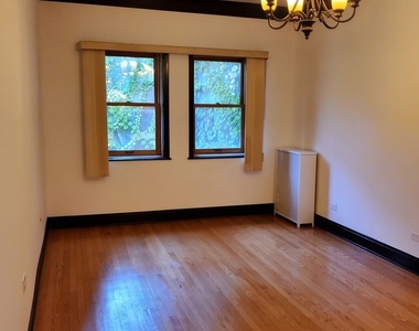 5720 S Kenwood Avenue - Photo Thumbnail 6