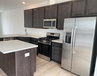 14936 S Mccarthy Circle - Photo Thumbnail 6