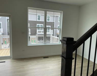 14936 S Mccarthy Circle - Photo Thumbnail 9