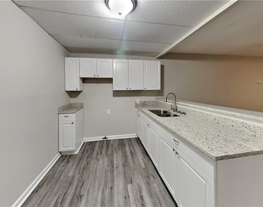 603 Brolley Court - Photo Thumbnail 3