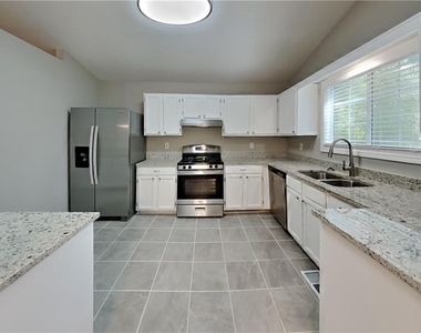 603 Brolley Court - Photo Thumbnail 2