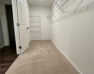 705 Evergreen Road - Photo Thumbnail 29