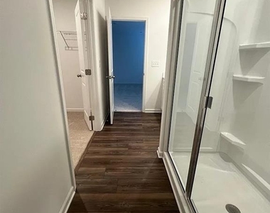 705 Evergreen Road - Photo Thumbnail 17