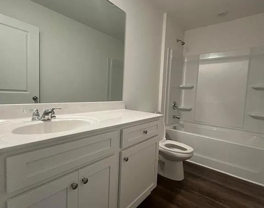 705 Evergreen Road - Photo Thumbnail 13